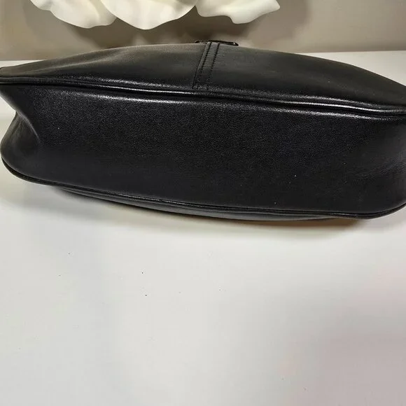Vintage Coach Buckle Hobo Black Leather Bag - Picture 4 of 11